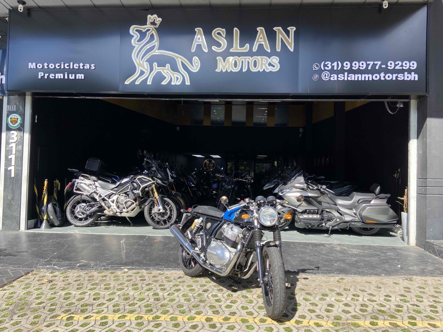 ROYAL ENFIELD CONTINENTAL GT SPEC. COLORWAY 650cc ABS - 2023/2024