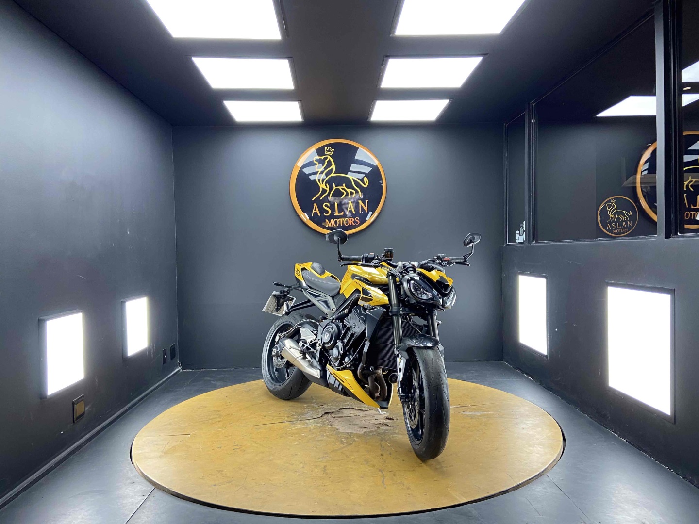 TRIUMPH STREET TRIPLE 765 RS - 2024/2024